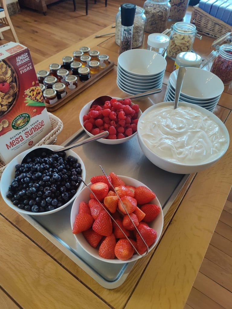fruit on buffet table