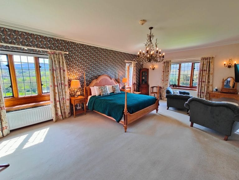 Heddon master bedroom